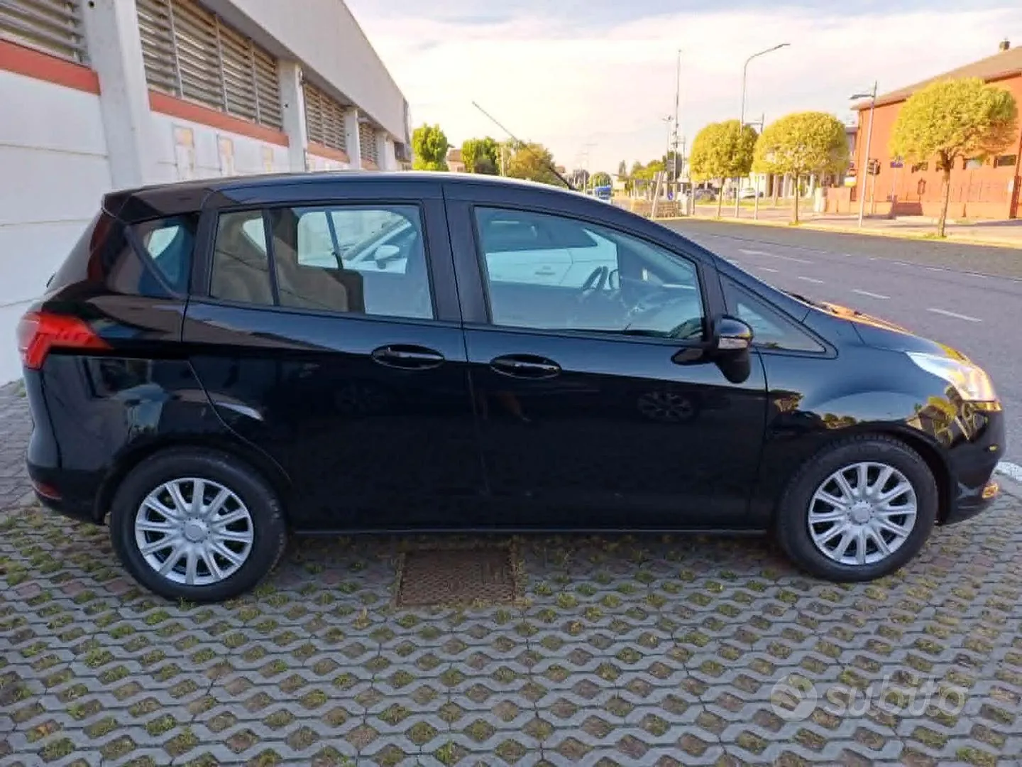 Ford B-Max 2014 photo 4