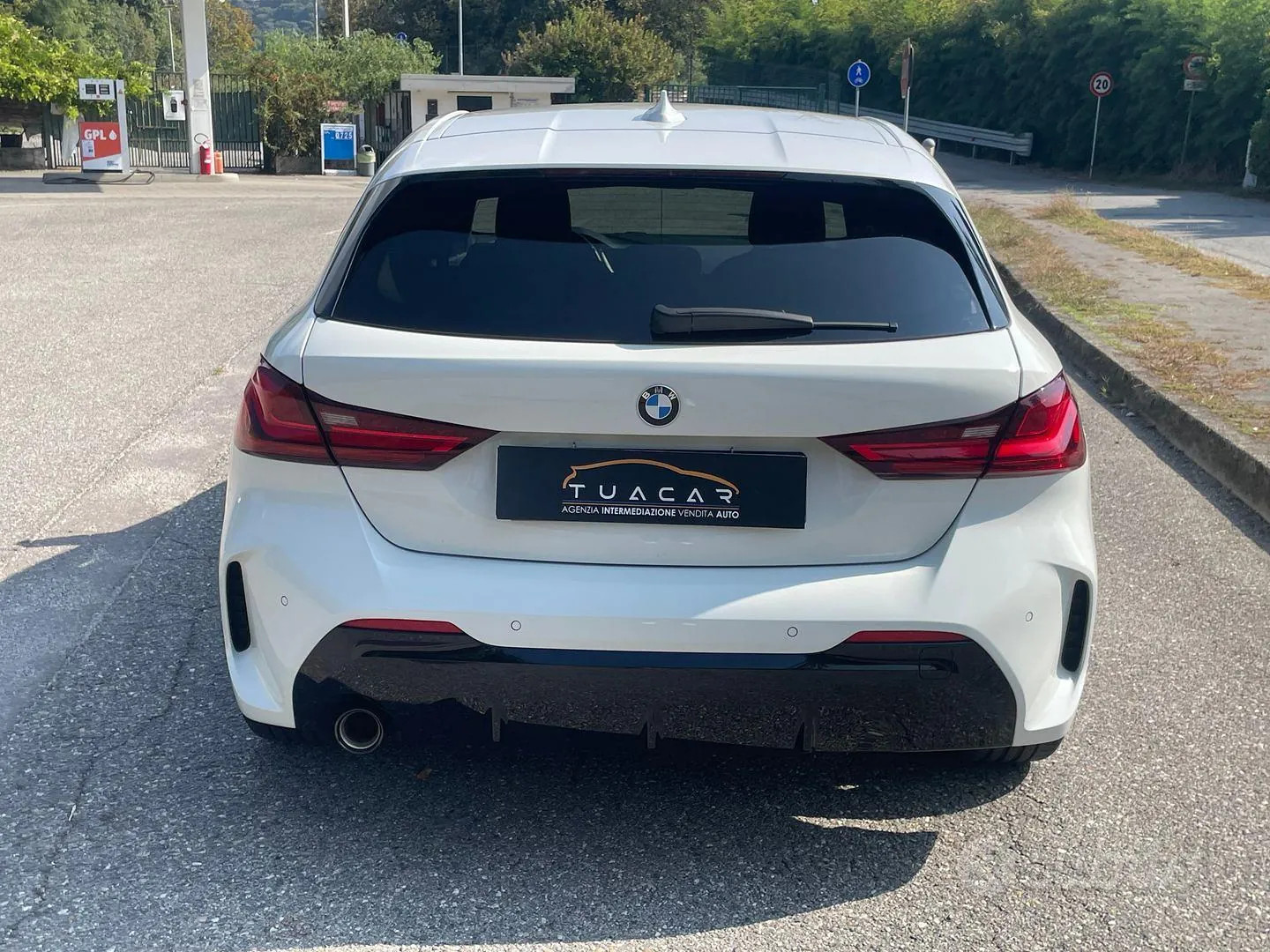 BMW 1 Series 2020 photo 5