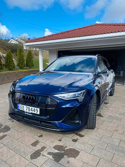 Audi E-Tron S 2021 photo 2
