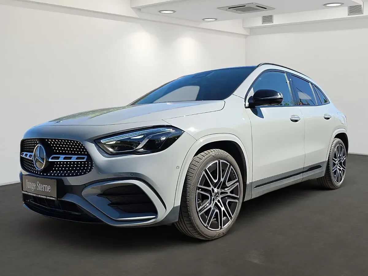 Mercedes-Benz Gla 2025 photo 2
