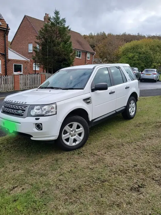 Land Rover Freelander 2 2014 photo 2
