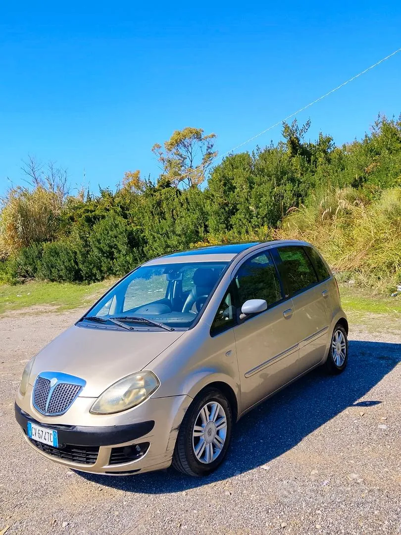Lancia Musa 2005 photo 3