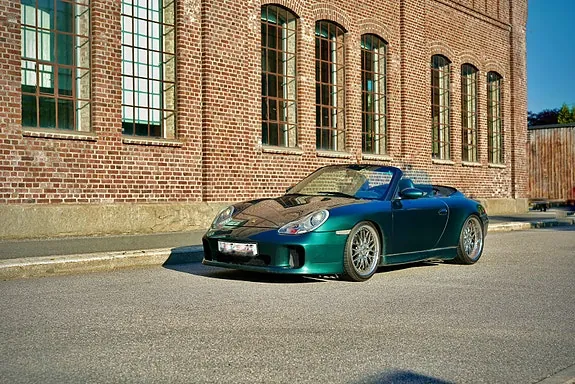 Porsche 911 Carrera 1999 photo 4