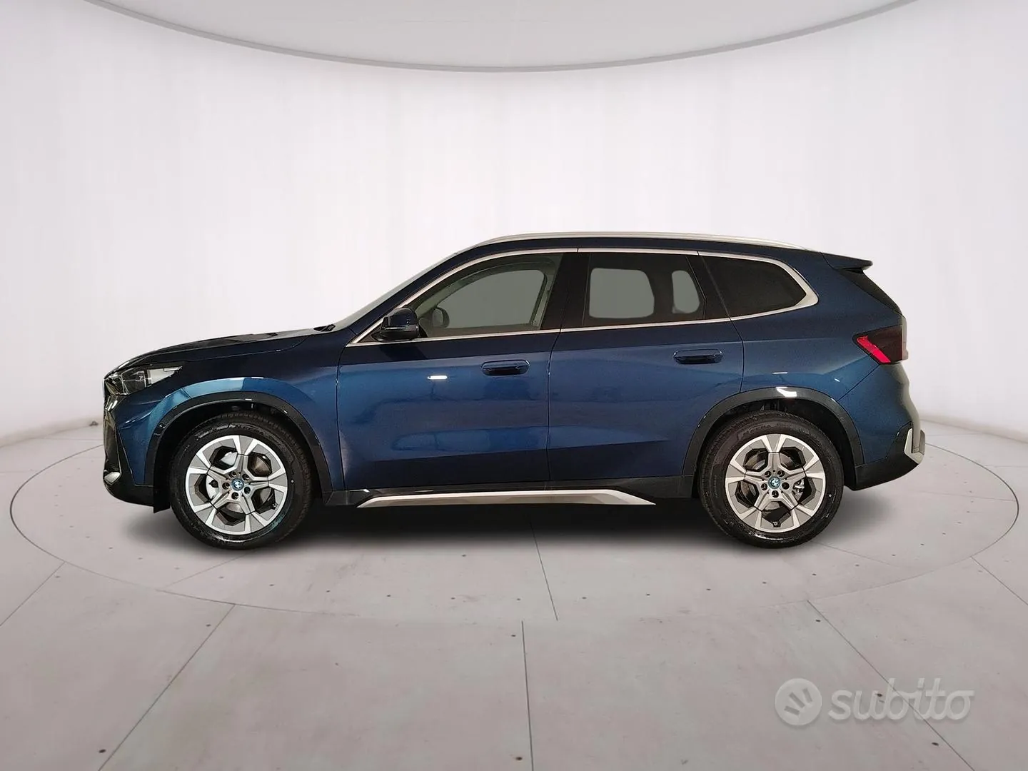 BMW X1 photo 3