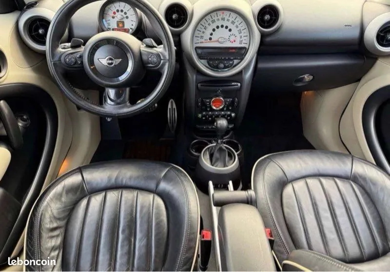 Mini Countryman 2012 photo 3