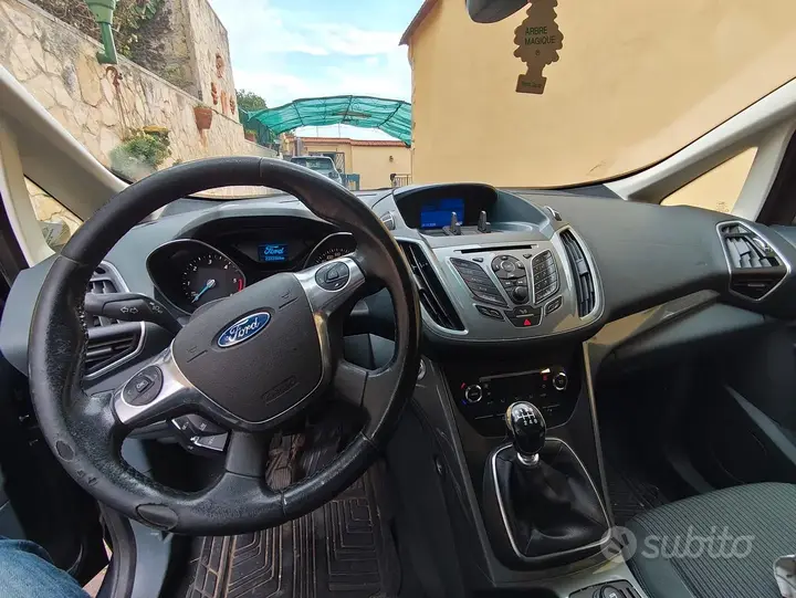 Ford C-Max 2013 photo 3