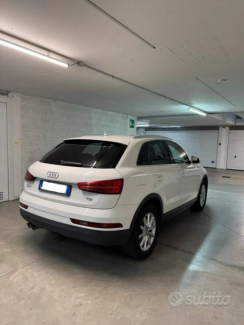 Audi Q3 2016 photo 4