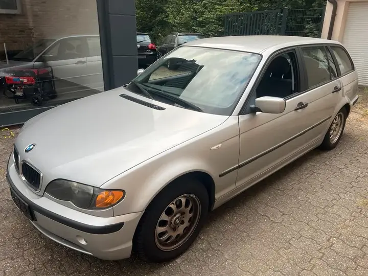 BMW 318