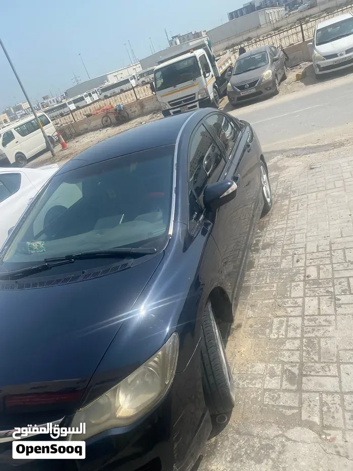 Honda Civic 2026 photo 2