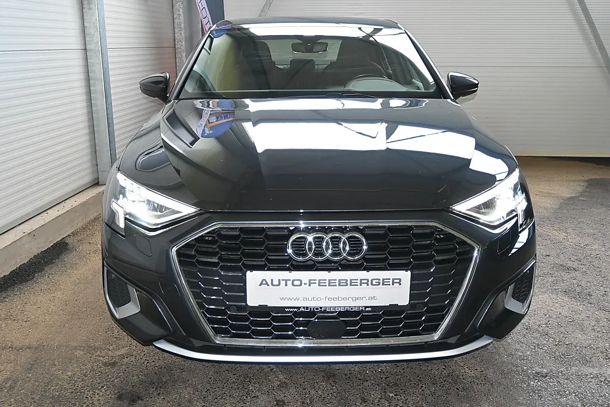 Audi A3 2023 photo 2
