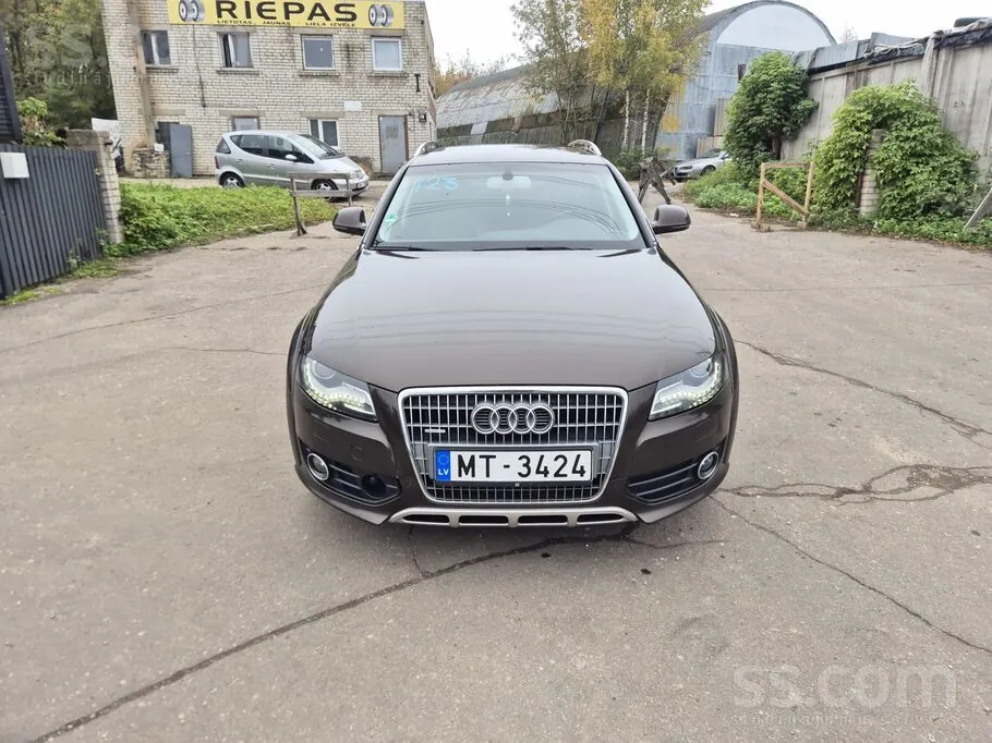 Audi A4 Allroad 2010 photo 3