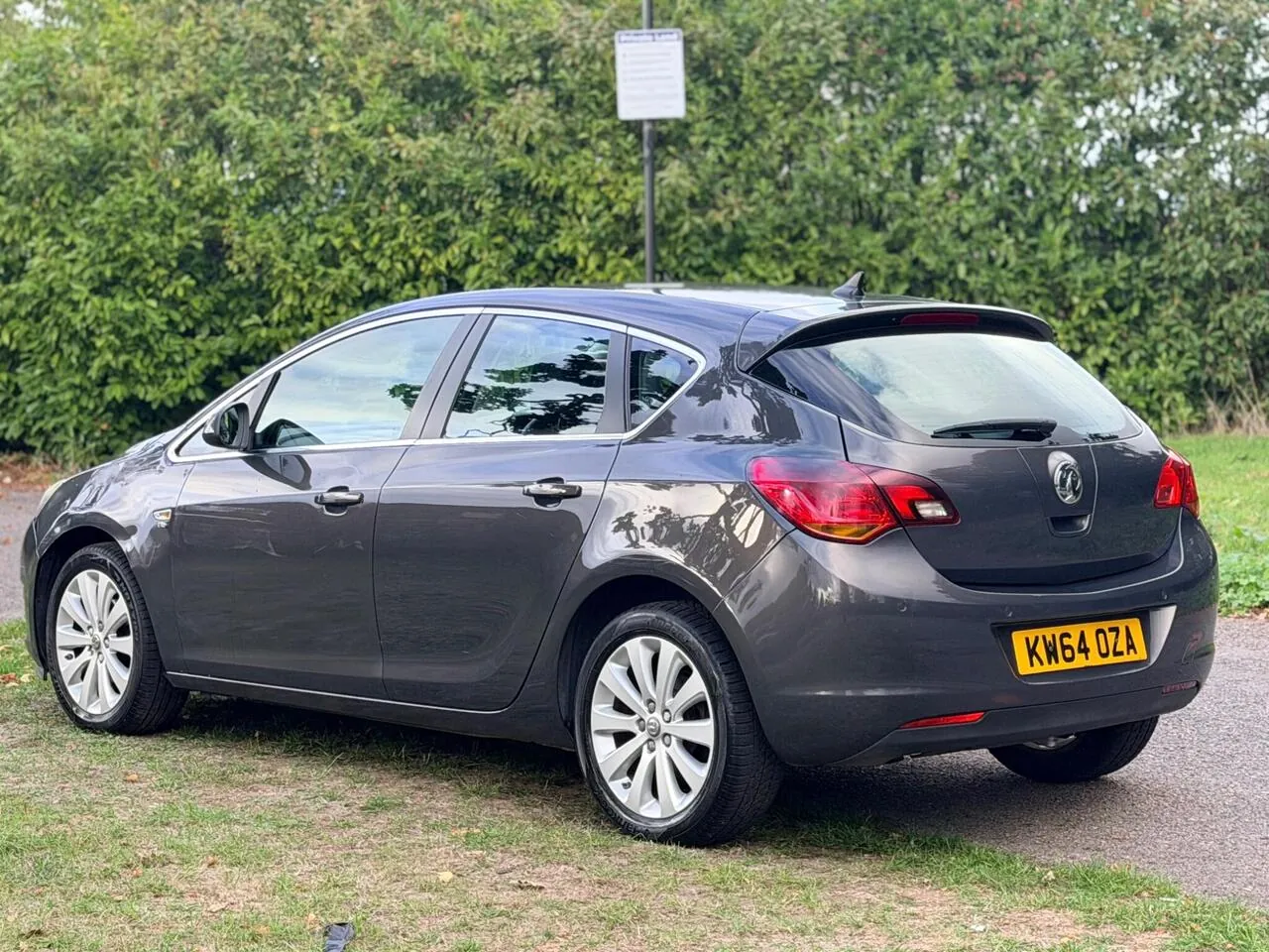Vauxhall Astra 2015 photo 4