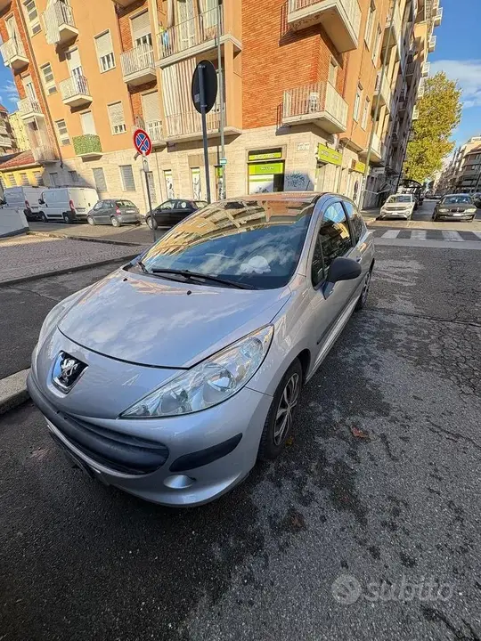 Peugeot 207 2006 photo 5