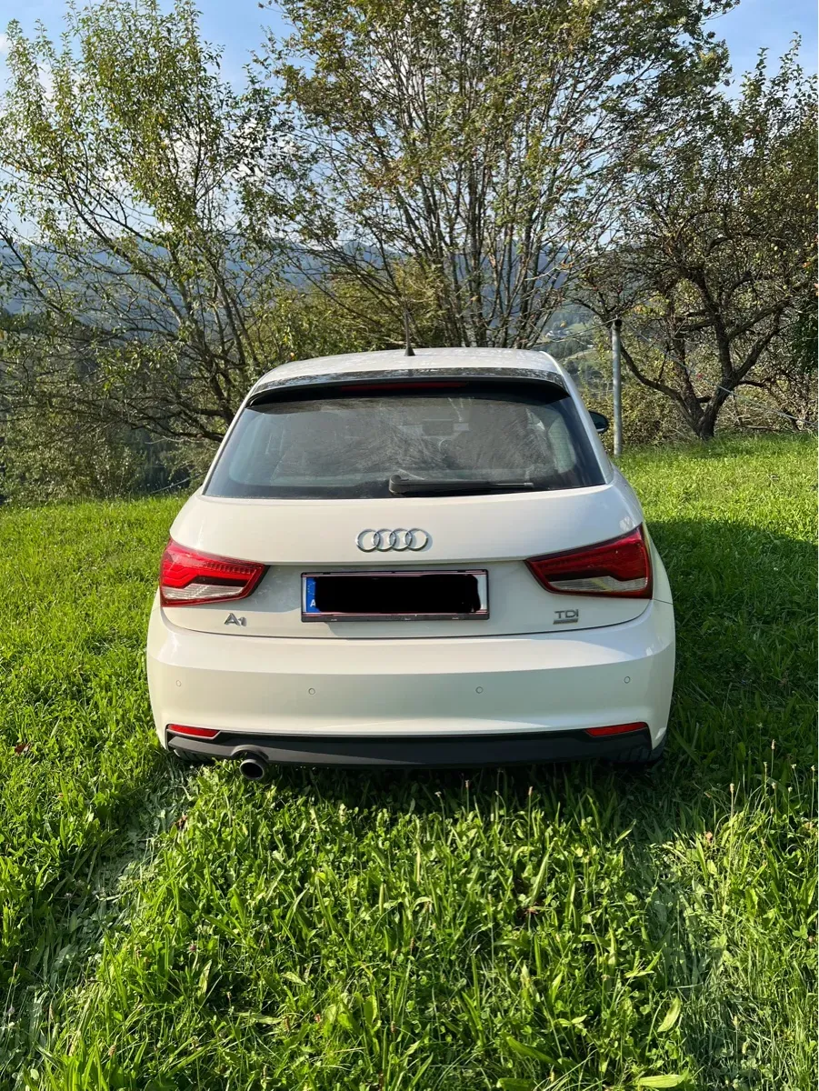Audi A1 2015 photo 3