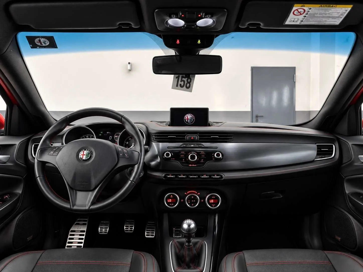 Alfa Romeo Giulietta 2011 photo 5
