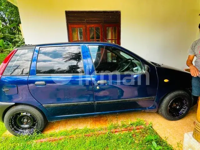 Fiat Punto 1995 photo 2