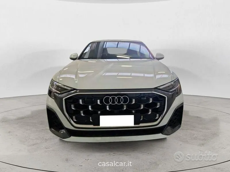 Audi Q8 2025 photo 2
