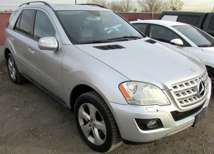 Mercedes-Benz M-Class 2009 photo 3