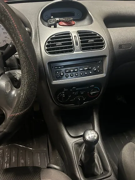 Peugeot 206 2006 photo 3