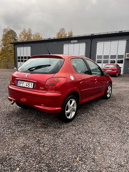 Peugeot 206 2006 photo 2