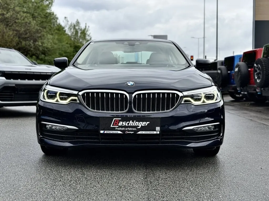 BMW 5 Series 2017 photo 2