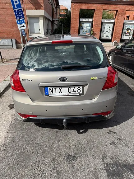 Kia Ceed 2012 photo 4