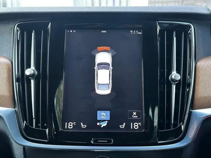 Volvo S90 2017 photo 4