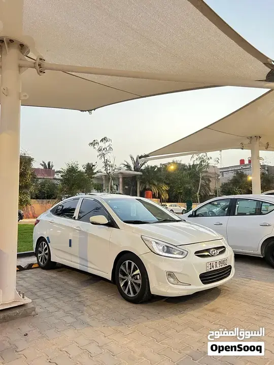 Hyundai Accent