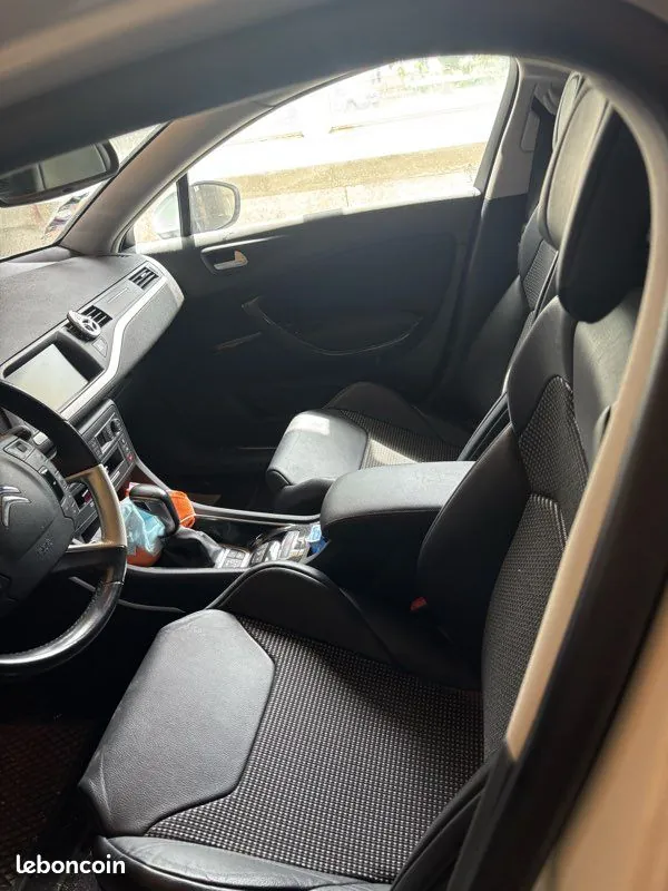 Citroen C5 2017 photo 3