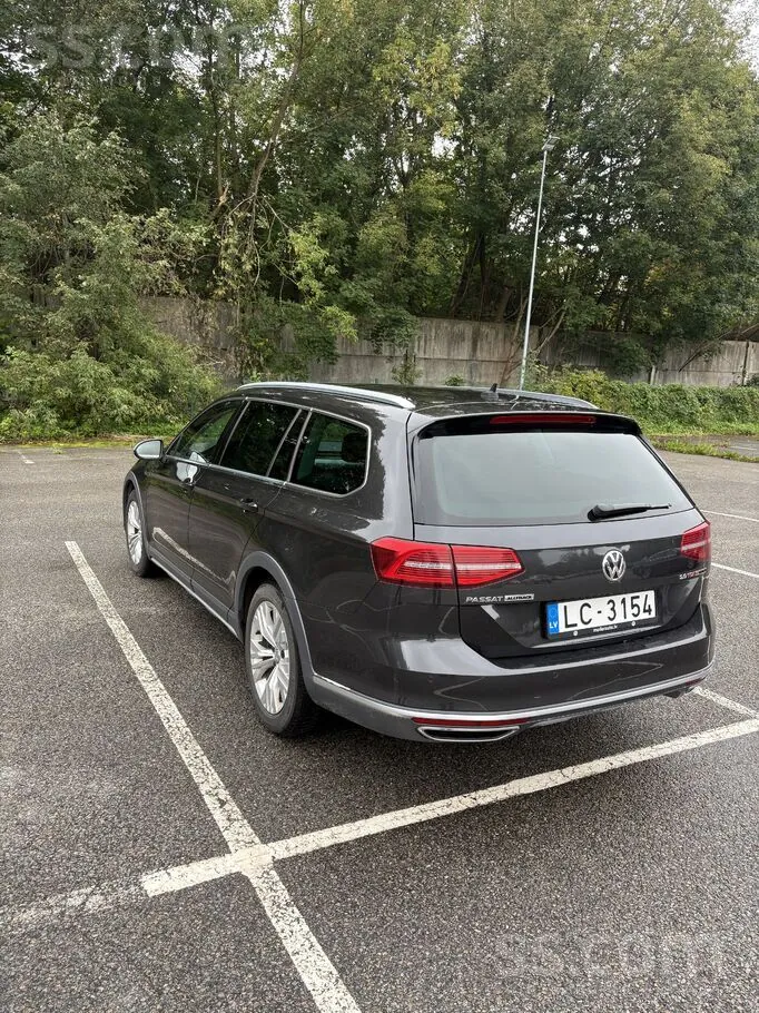 Volkswagen Passat Alltrack 2018 photo 3
