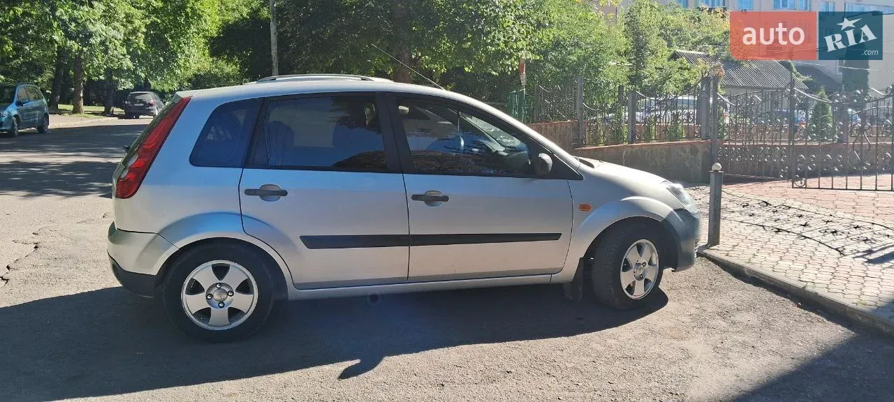 Ford Fiesta 2008 photo 3