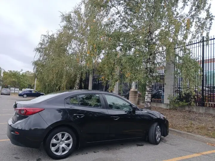 Mazda 3 2014 photo 2