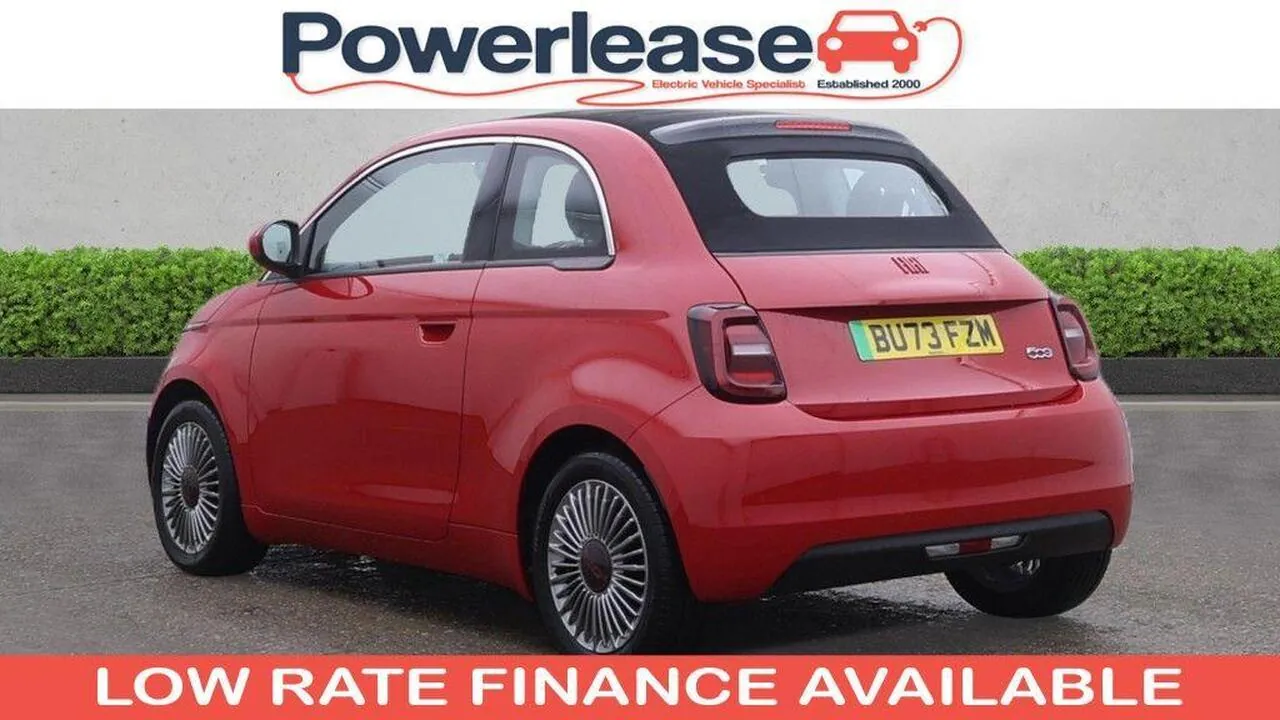Fiat 500E 2023 photo 2