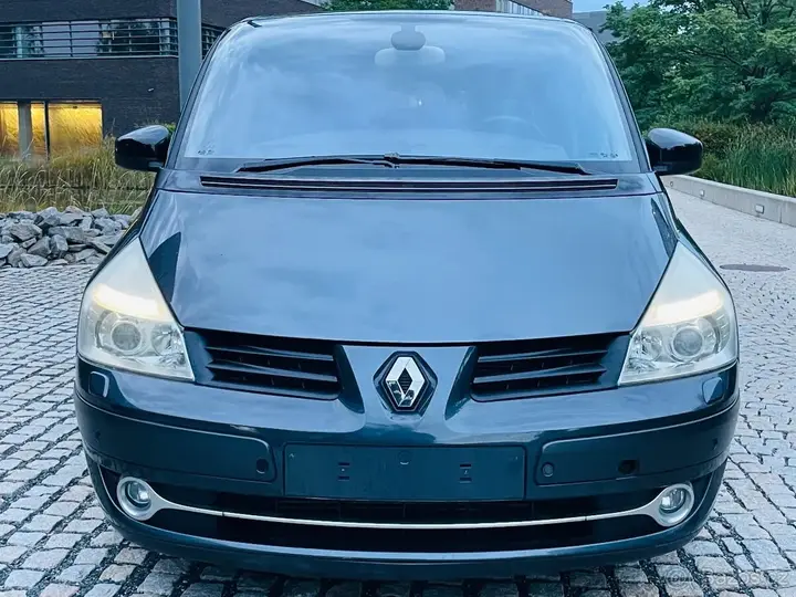 Renault Grand Espace 2011 photo 3