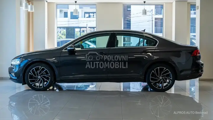 Volkswagen Passat B8 2019 photo 2