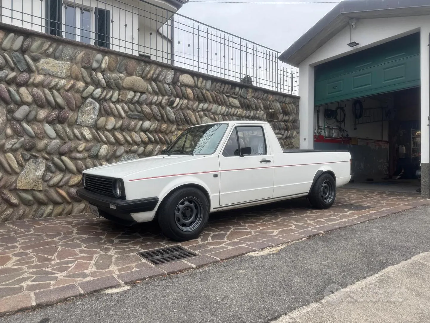 Volkswagen Caddy 1990 photo 2