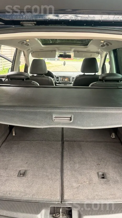 Volkswagen Sharan 2012 photo 4