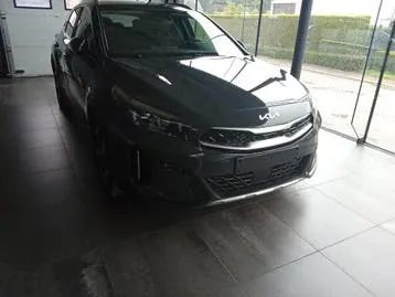 Kia Xceed 2023 photo 2