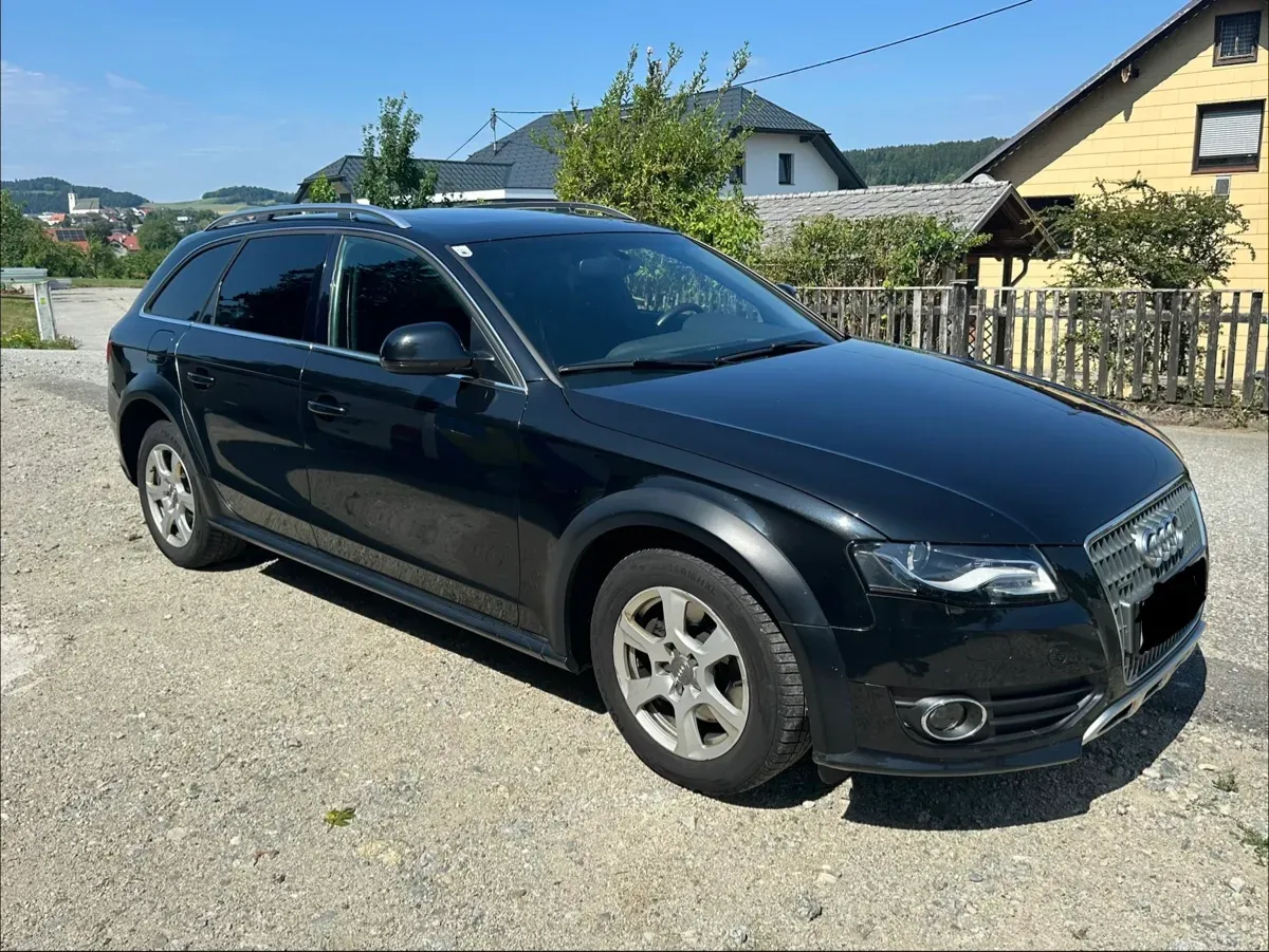 Audi A4 Allroad 2009 photo 2