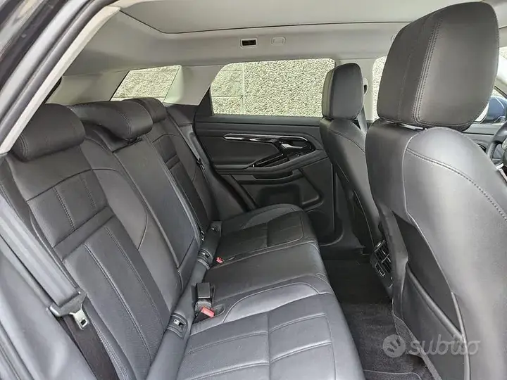 Land Rover Evoque 2019 photo 5