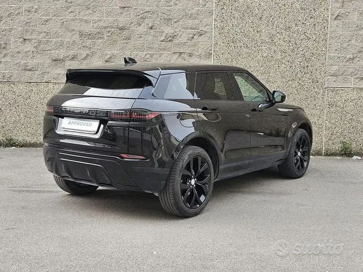 Land Rover Evoque 2019 photo 2