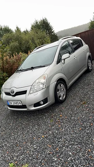 Toyota Corolla Verso 2008 photo 3