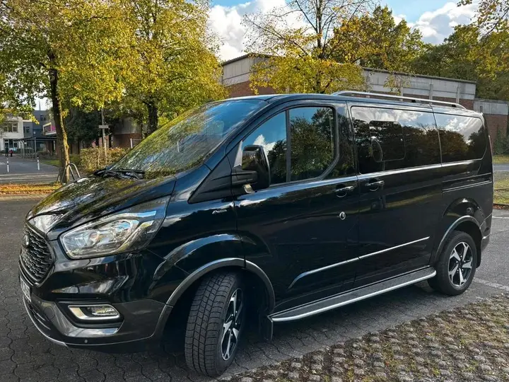 Ford Tourneo Custom