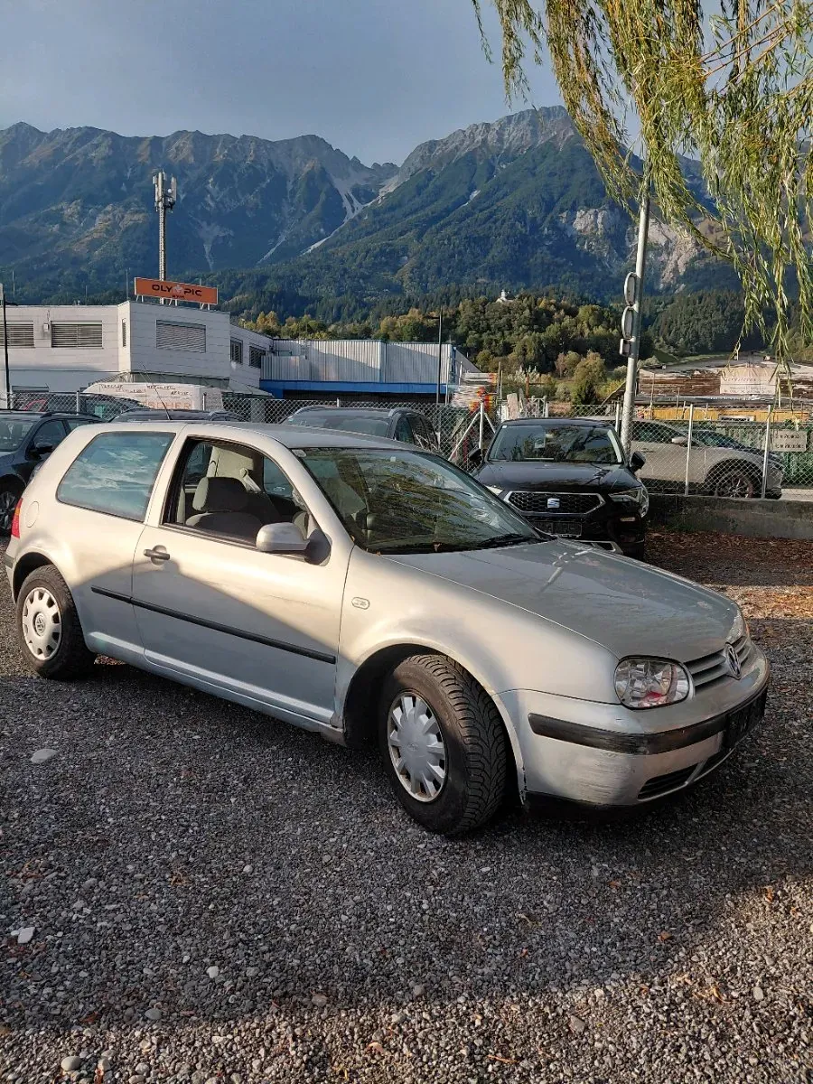 Volkswagen Golf 2000 photo 2