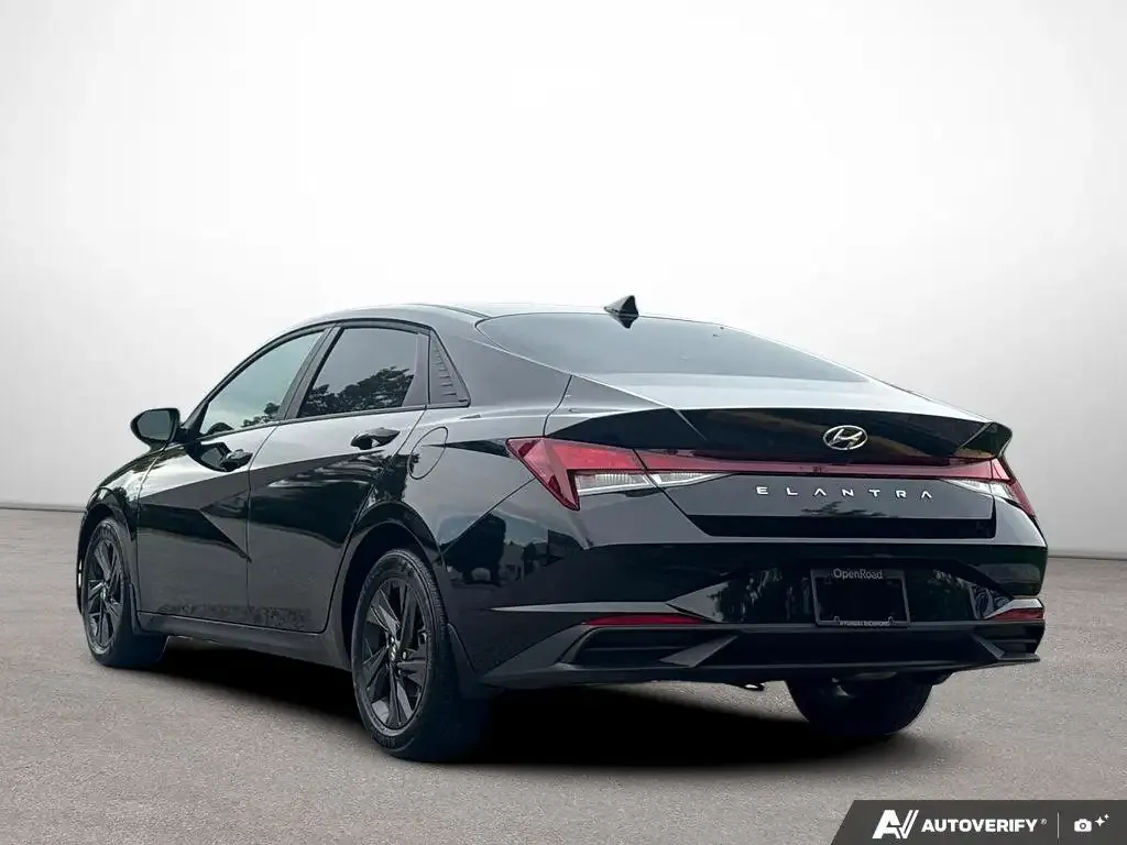 Hyundai Elantra 2022 photo 4
