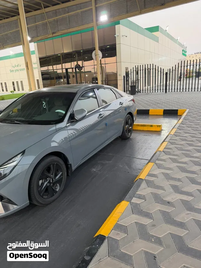 Hyundai Elantra 2021 photo 2