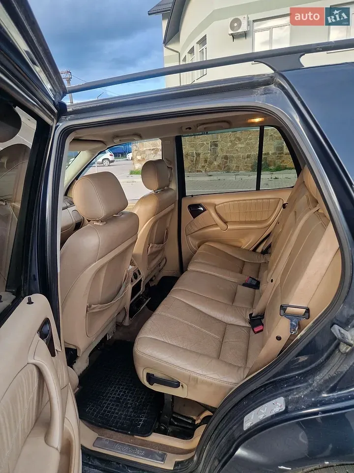 Mercedes-Benz M-Class 2002 photo 5