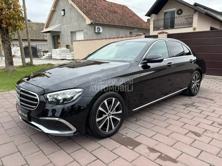 Mercedes-Benz E 220 2022 photo 4