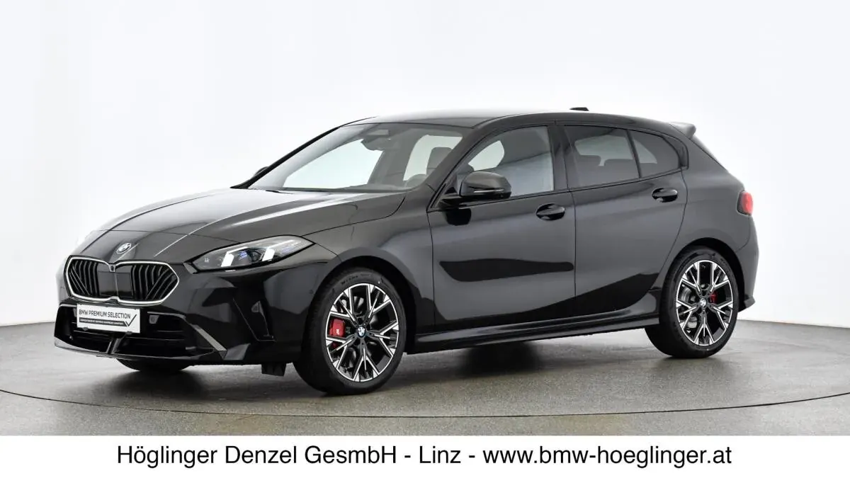 BMW 1 Series 2025 photo 3