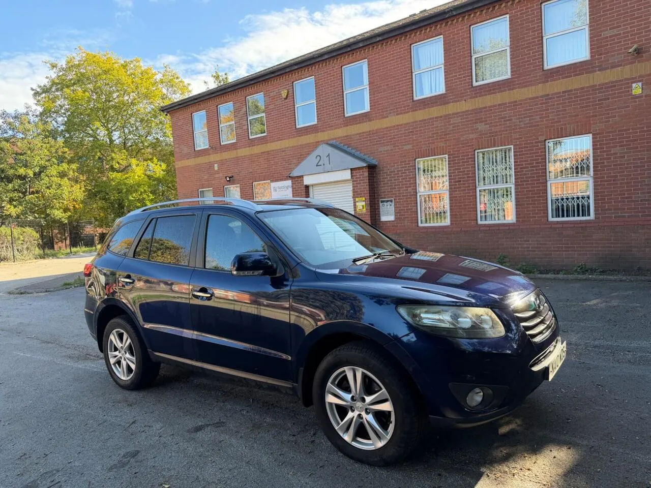 Hyundai Santa Fe 2010 photo 2